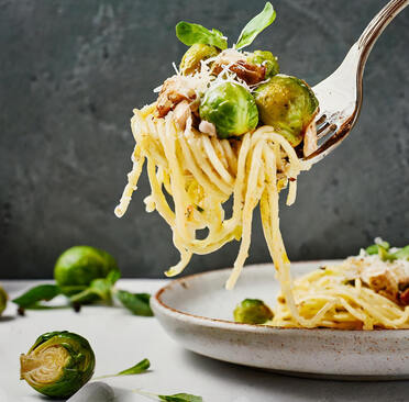 Rosenkohl-Pasta-Carbonara